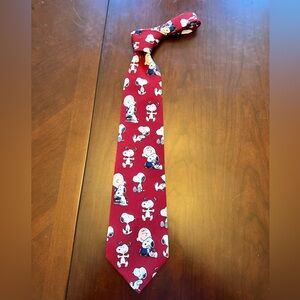 Men’s vintage 100% silk  Red Snoopy Tie